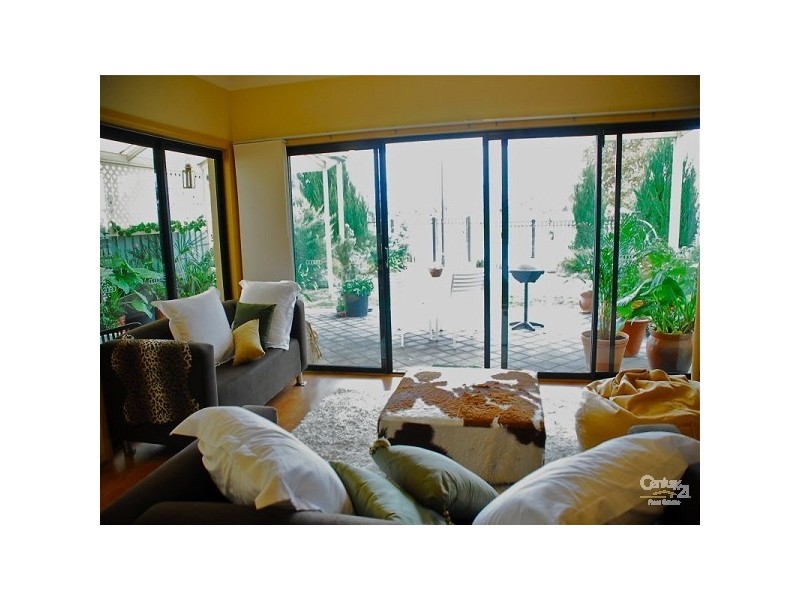 48 Sheaoak Drive, Mawson Lakes SA 5095