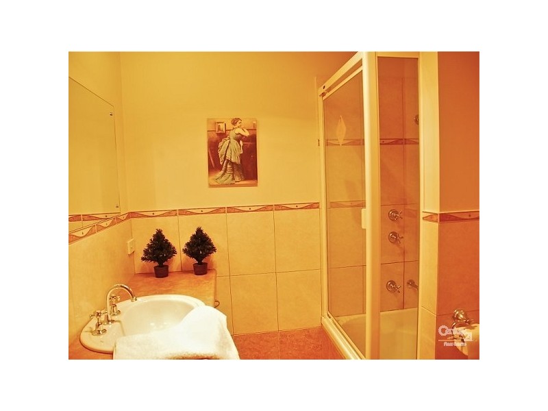 48 Sheaoak Drive, Mawson Lakes SA 5095