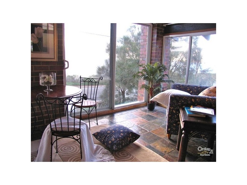 25 Esplanade, Sellicks Beach SA 5174
