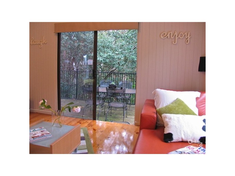 8 Deane Avenue, Belair SA 5052