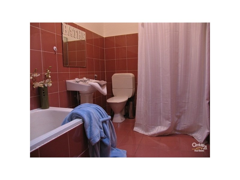 8 Deane Avenue, Belair SA 5052