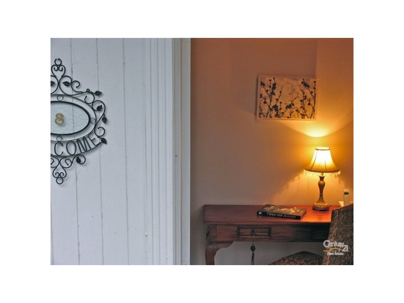 8 Deane Avenue, Belair SA 5052