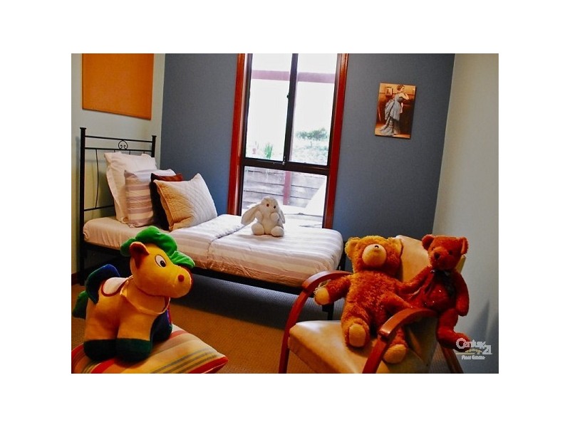 10 Crowsnest Court, Coromandel Valley SA 5051