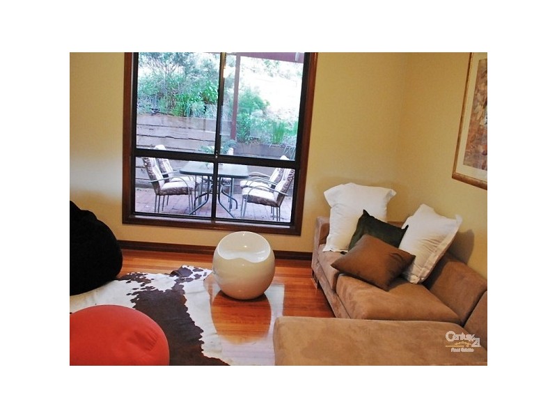 10 Crowsnest Court, Coromandel Valley SA 5051