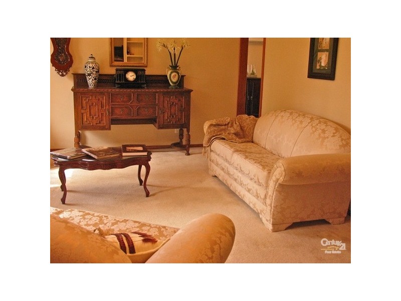103 Gloucester Avenue, Belair SA 5052