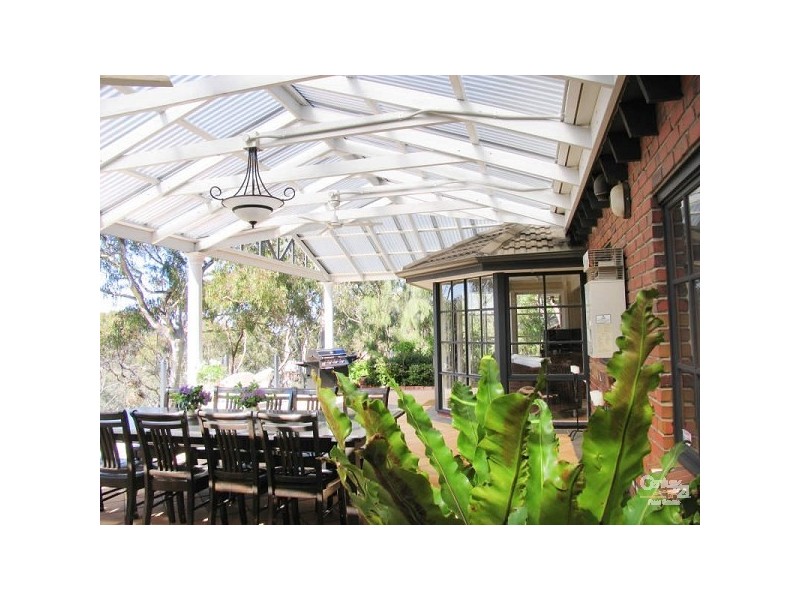 103 Gloucester Avenue, Belair SA 5052