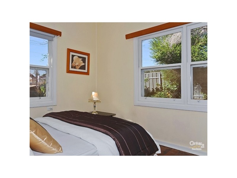 2 Torquay Road, Sturt SA 5047