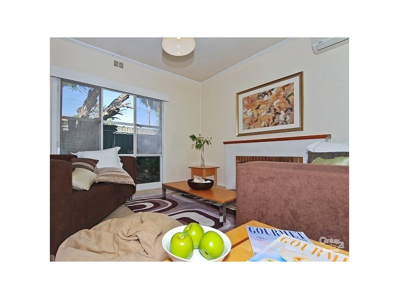 2 Torquay Road, Sturt SA 5047