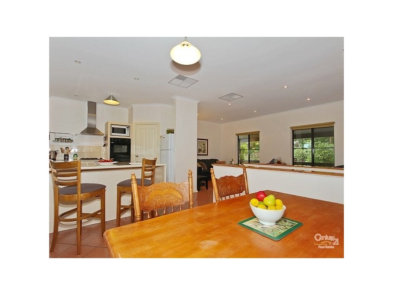 3 Yalanda Street, Eden Hills SA 5050