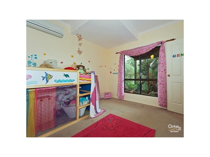 3 Yalanda Street, Eden Hills SA 5050