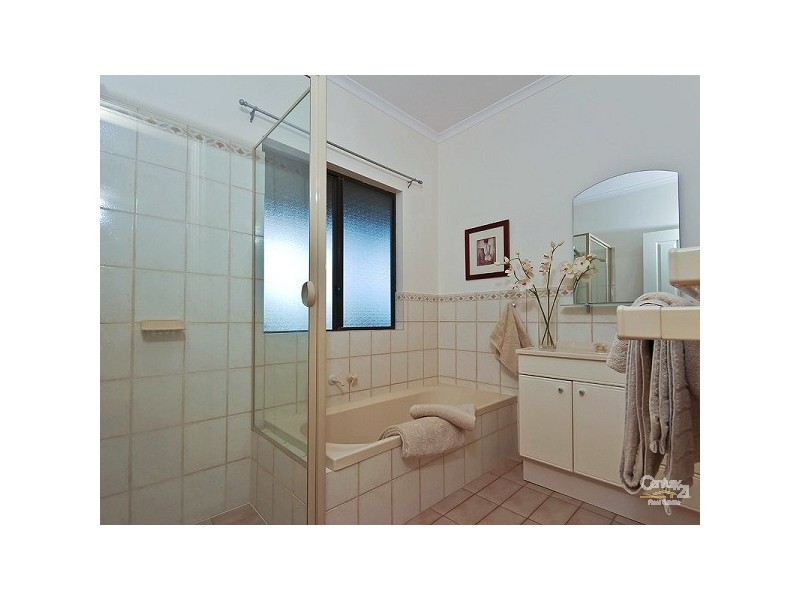 3 Yalanda Street, Eden Hills SA 5050