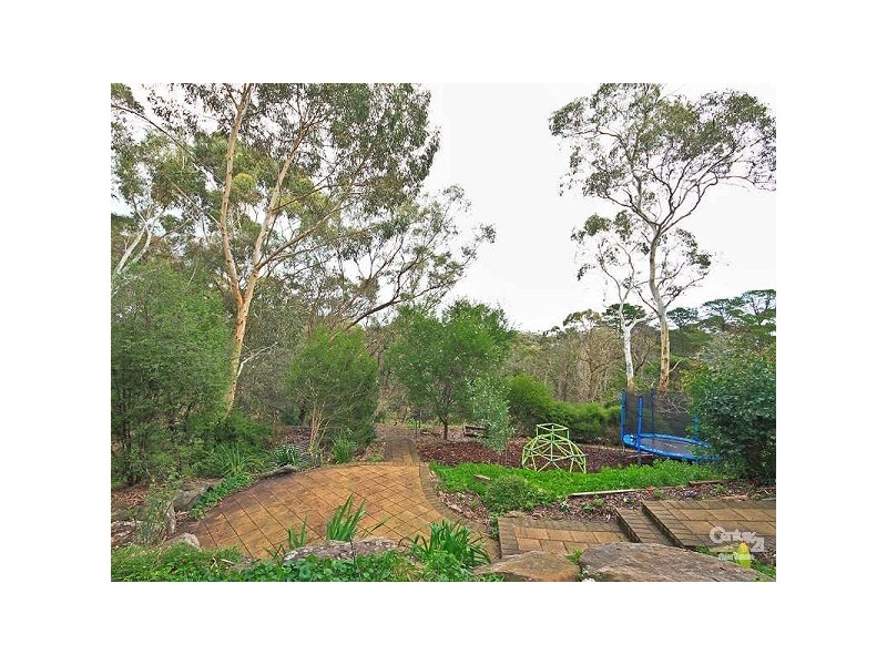 3 Yalanda Street, Eden Hills SA 5050