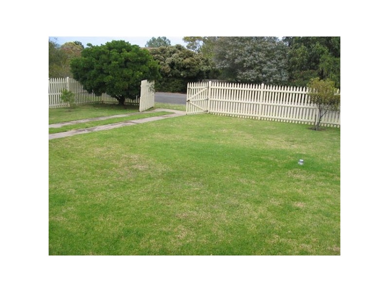 33 ELIZABETH CRESCENT, Carrickalinga SA 5204