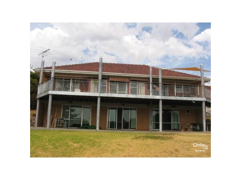 6 Robert Norman Street, Normanville SA 5204