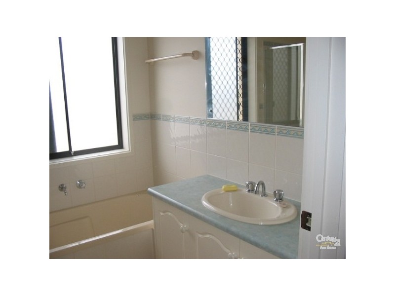 5 TROON COURT  LINKS LADY BAY, Normanville SA 5204