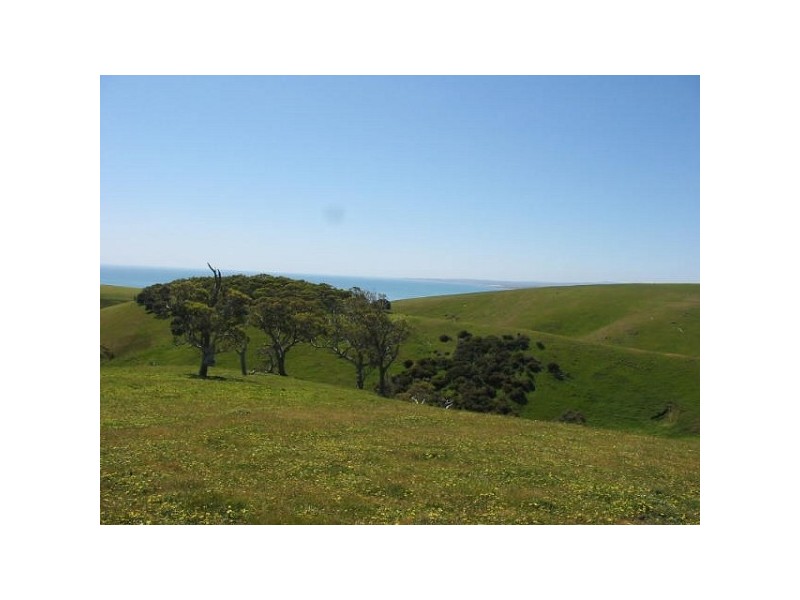 * Myponga Beach Road, Myponga Beach SA 5202