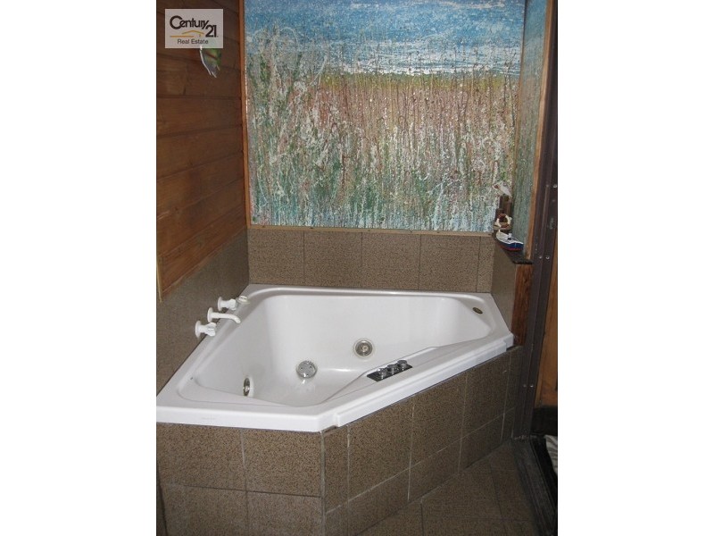 16 Heathcote Street, Normanville SA 5204