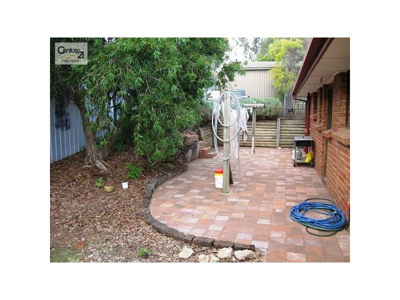 16 Mountain Avenue, Normanville SA 5204