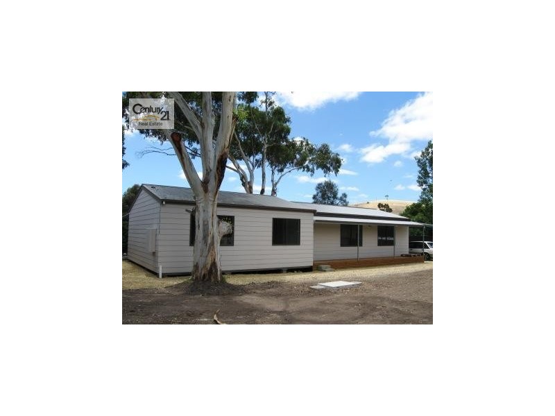 5 Michael Street, Yankalilla SA 5203