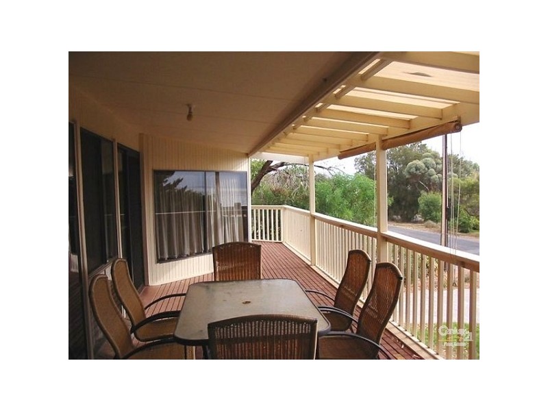 41 Elizabeth Crescent, Carrickalinga SA 5204