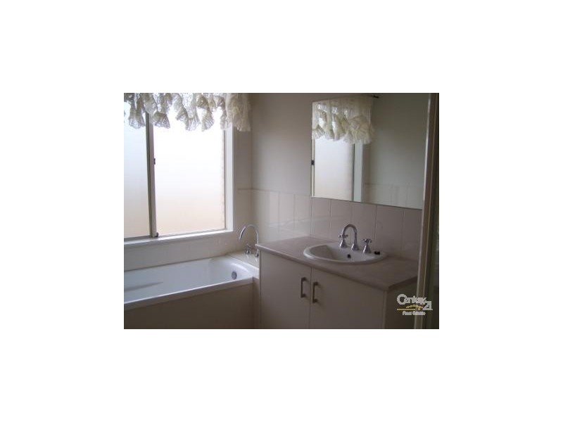 6 Ulonga Cr, Normanville SA 5204