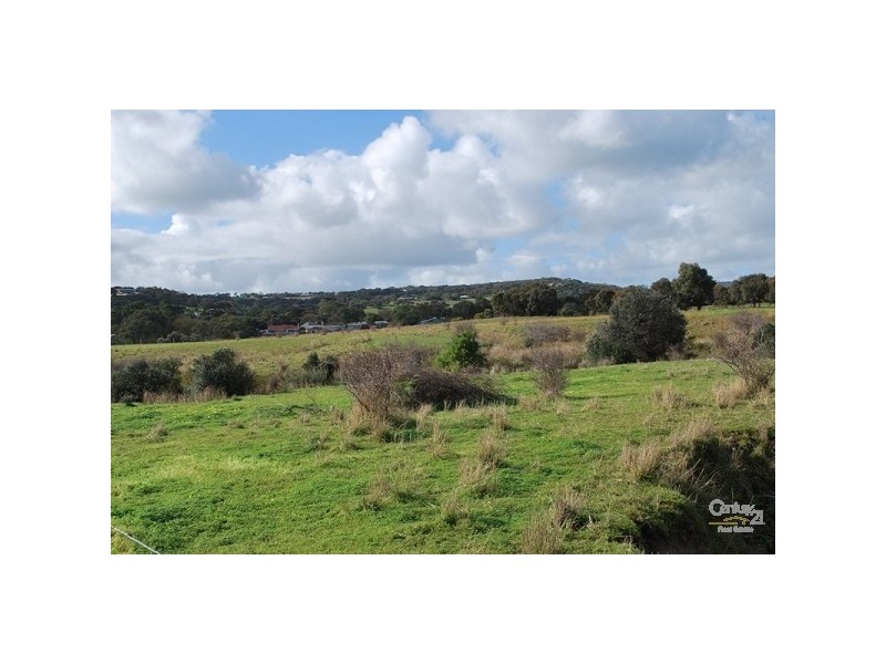 * Defiance Court, Normanville SA 5204