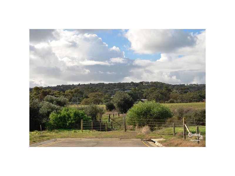 * Defiance Court, Normanville SA 5204