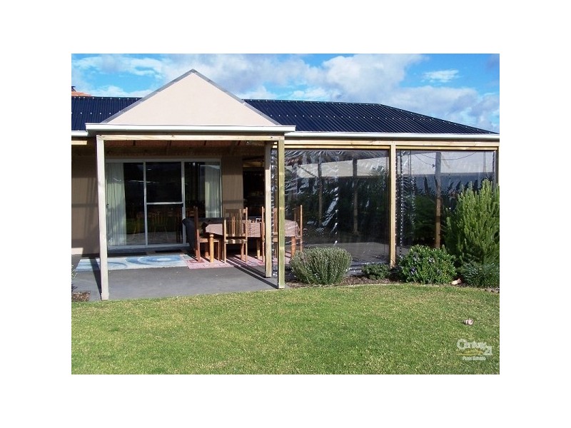 30 St Andrews Boulevard LINKS LADY BAY, Normanville SA 5204