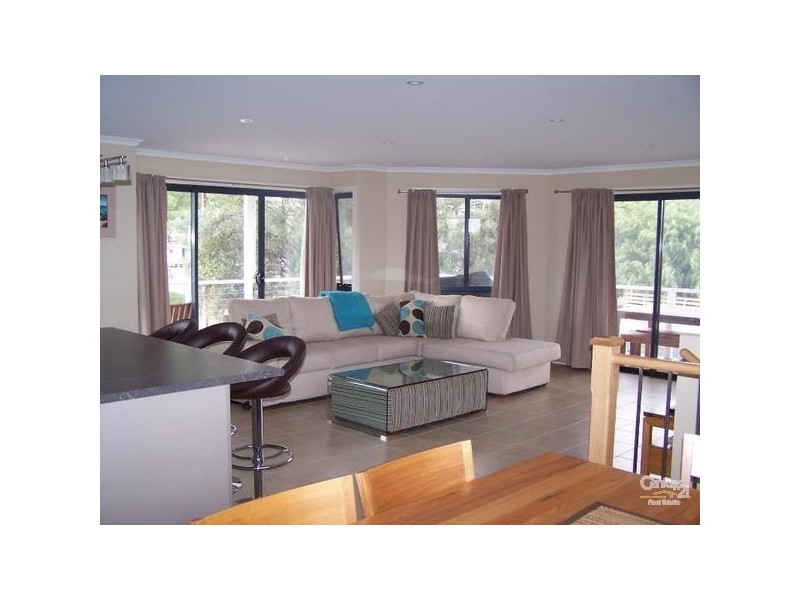 2 Herbert Street, Normanville SA 5204