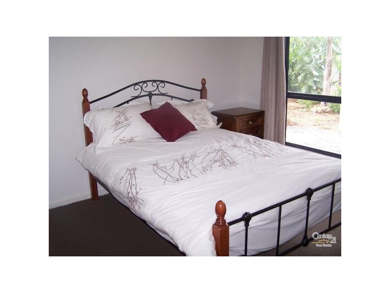 2 Herbert Street, Normanville SA 5204