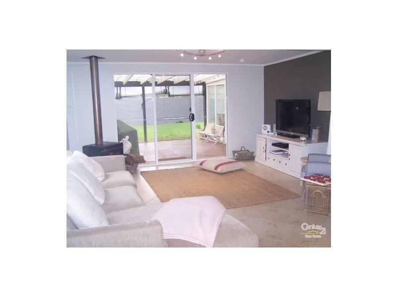 2 Marjory Street, Normanville SA 5204