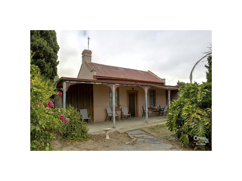 8 CHEESEMAN STREET, Normanville SA 5204