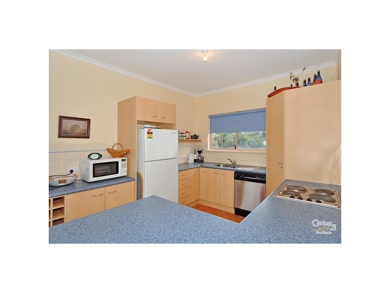 18 Broadbeach Drive, Carrickalinga SA 5204