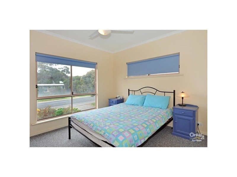 18 Broadbeach Drive, Carrickalinga SA 5204