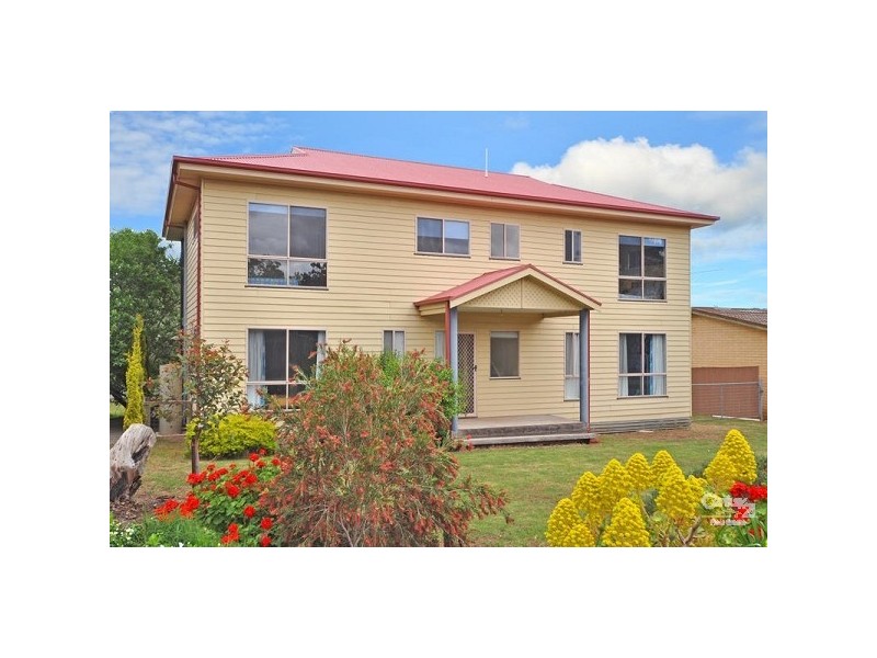 18 Broadbeach Drive, Carrickalinga SA 5204