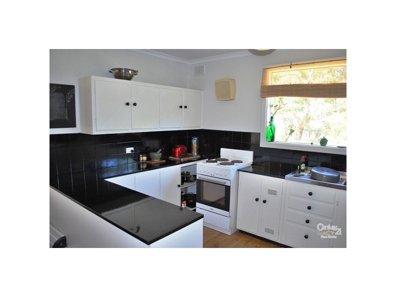 202 Main South Road, Yankalilla SA 5203