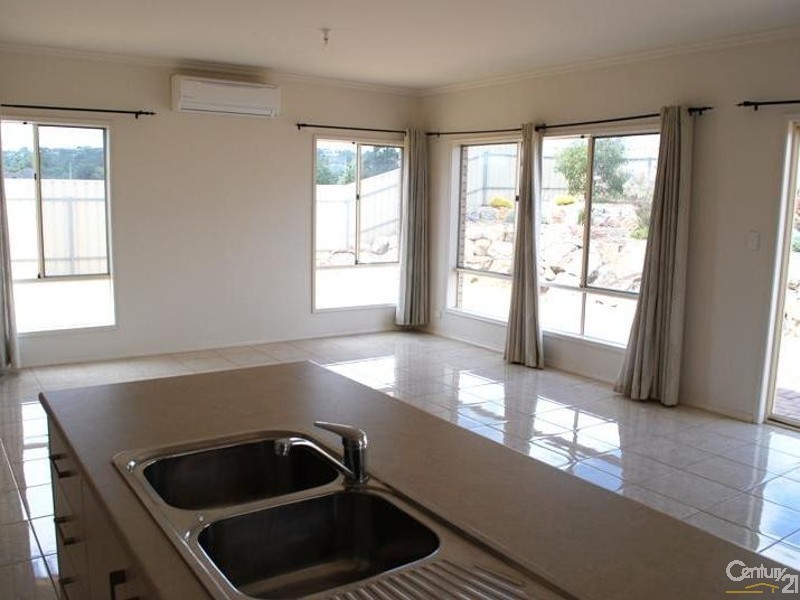 6 Ulonga Court, Normanville SA 5204