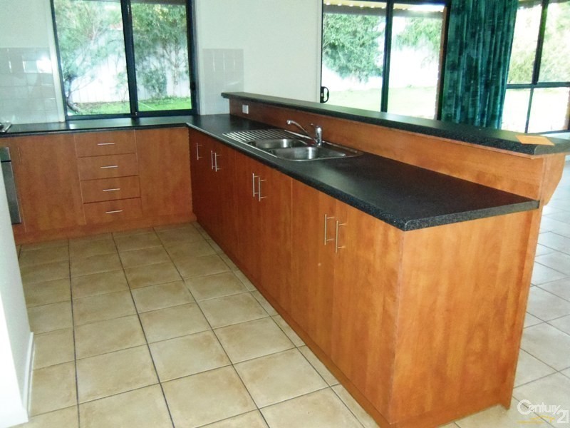 13 Anna Court, Normanville SA 5204