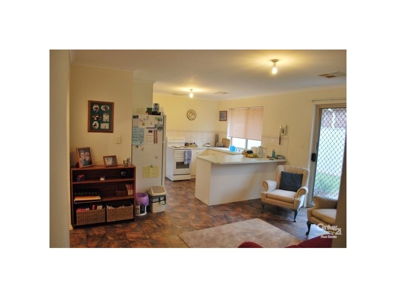 10 Shakeshaft Drive, Normanville SA 5204