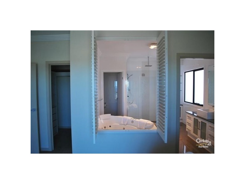 6 Huntingdale Drive, Normanville SA 5204