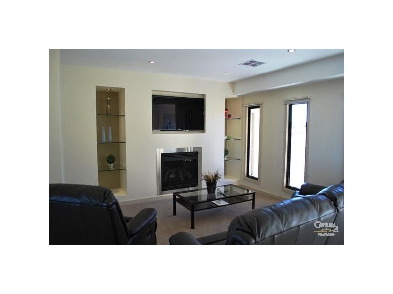 6 Huntingdale Drive, Normanville SA 5204