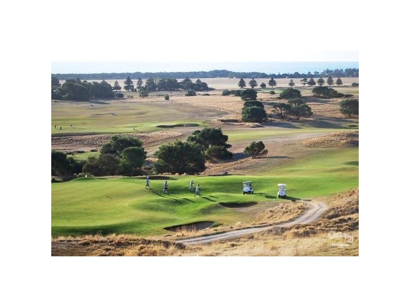 6 Huntingdale Drive, Normanville SA 5204