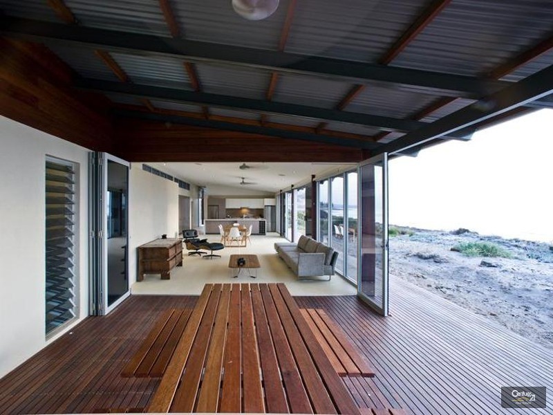 18 Lady Bay Road, Normanville SA 5204