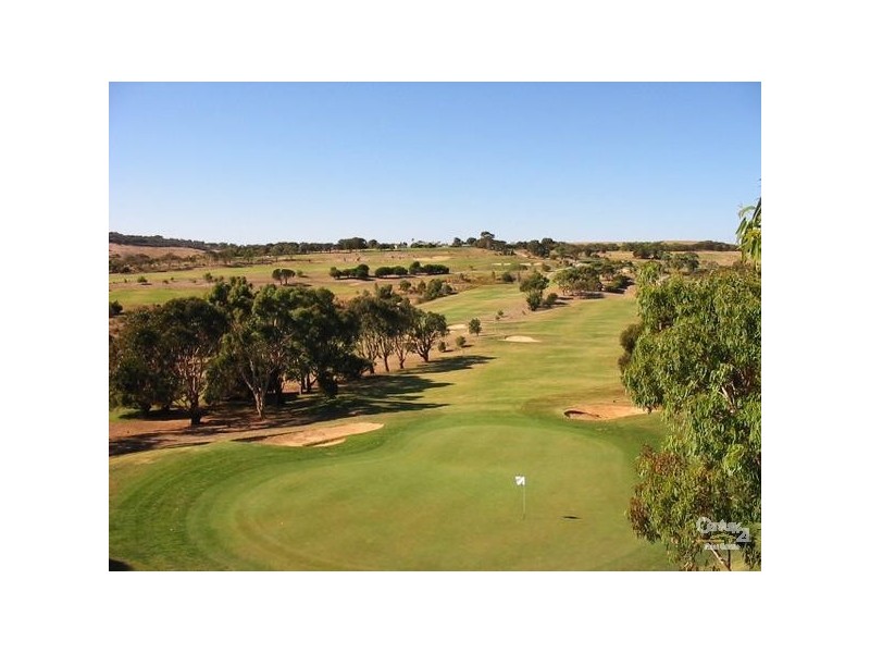 77 Seaview Avenue, Normanville SA 5204