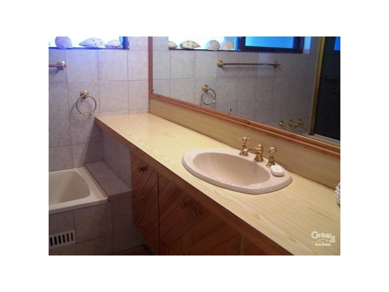 5 Gold Coast Drive, Carrickalinga SA 5204