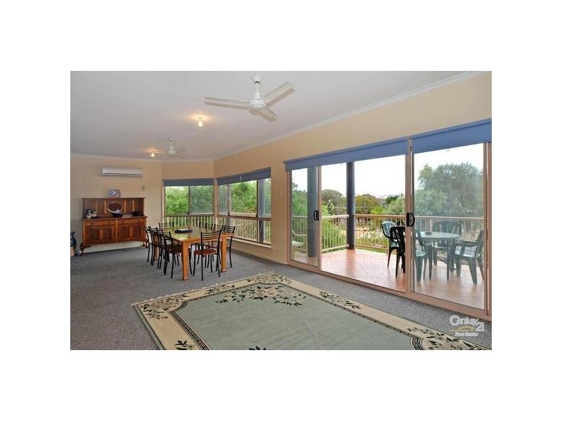 18 Broadbeach Drive, Carrickalinga SA 5204