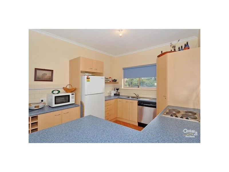 18 Broadbeach Drive, Carrickalinga SA 5204