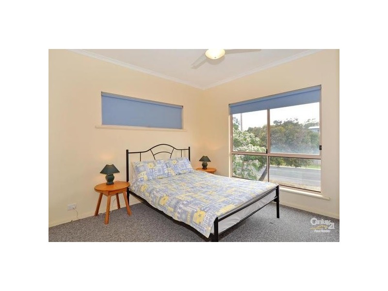 18 Broadbeach Drive, Carrickalinga SA 5204