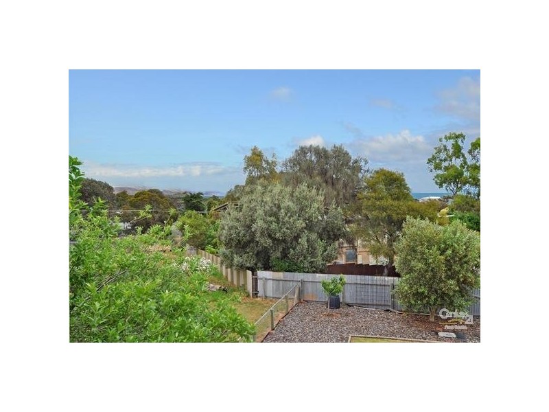 18 Broadbeach Drive, Carrickalinga SA 5204