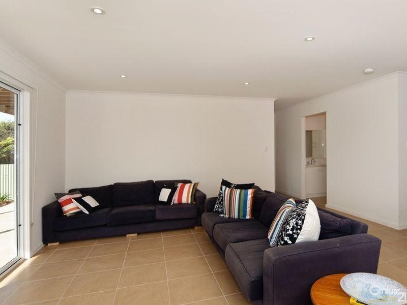 5 Petrel Close, Carrickalinga SA 5204